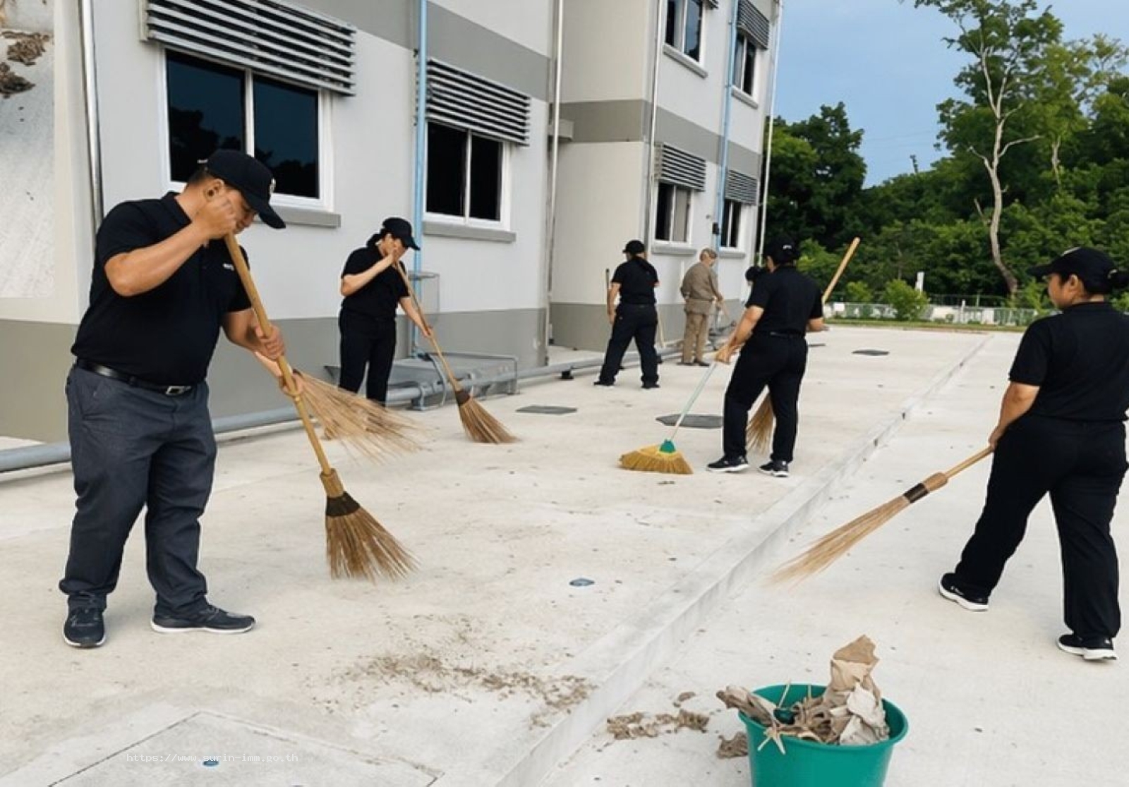 ตรวจคนเข้าเมืองจังหวัดสุรินทร์