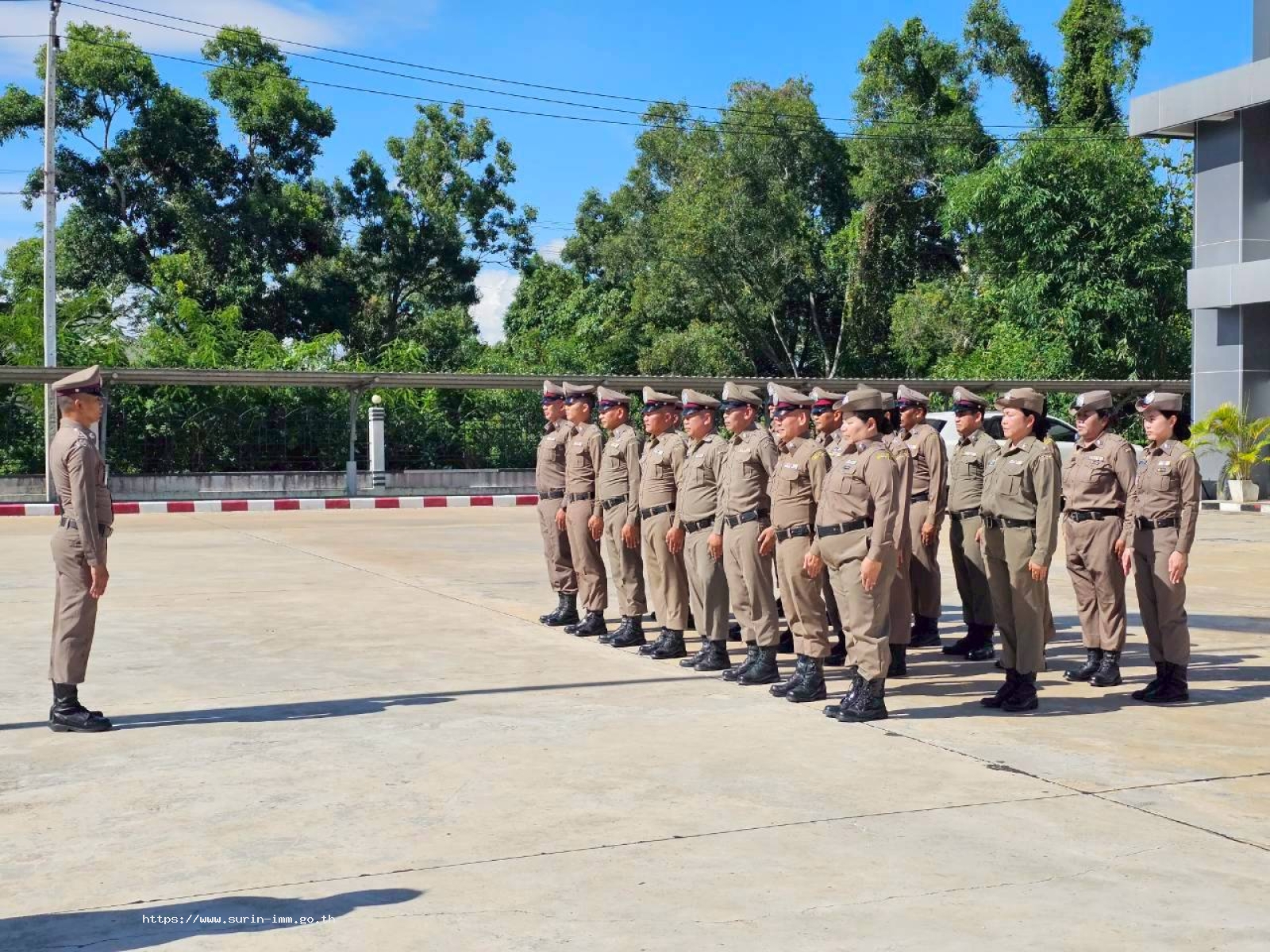 ตรวจคนเข้าเมืองจังหวัดสุรินทร์