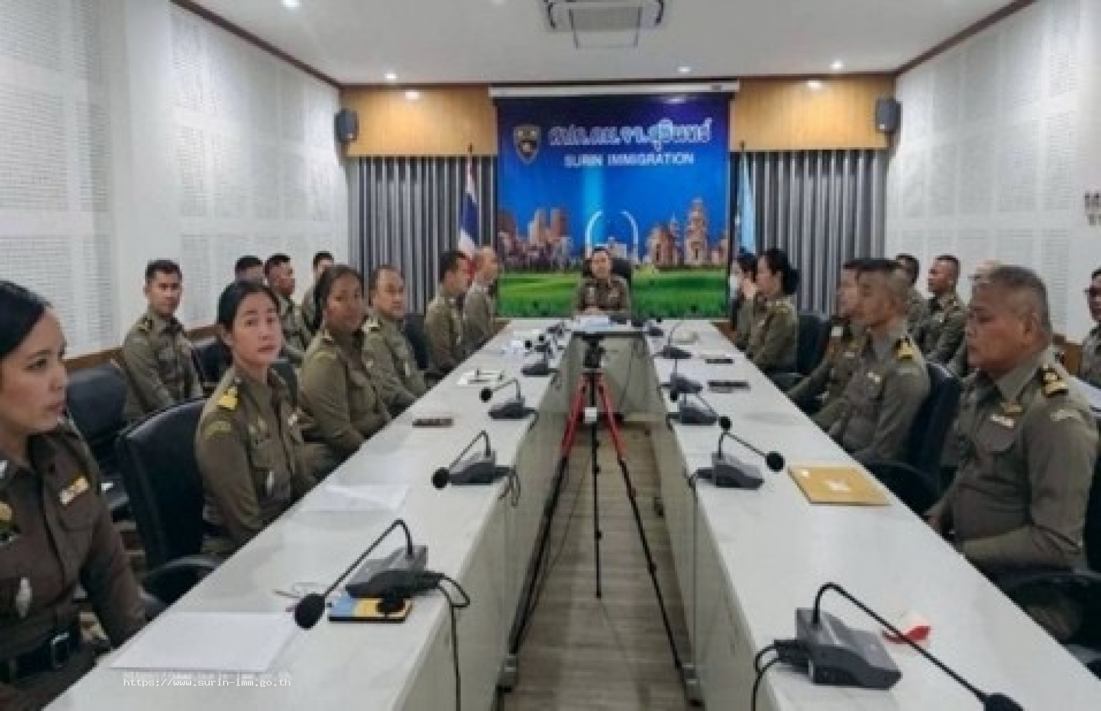 ตรวจคนเข้าเมืองจังหวัดสุรินทร์