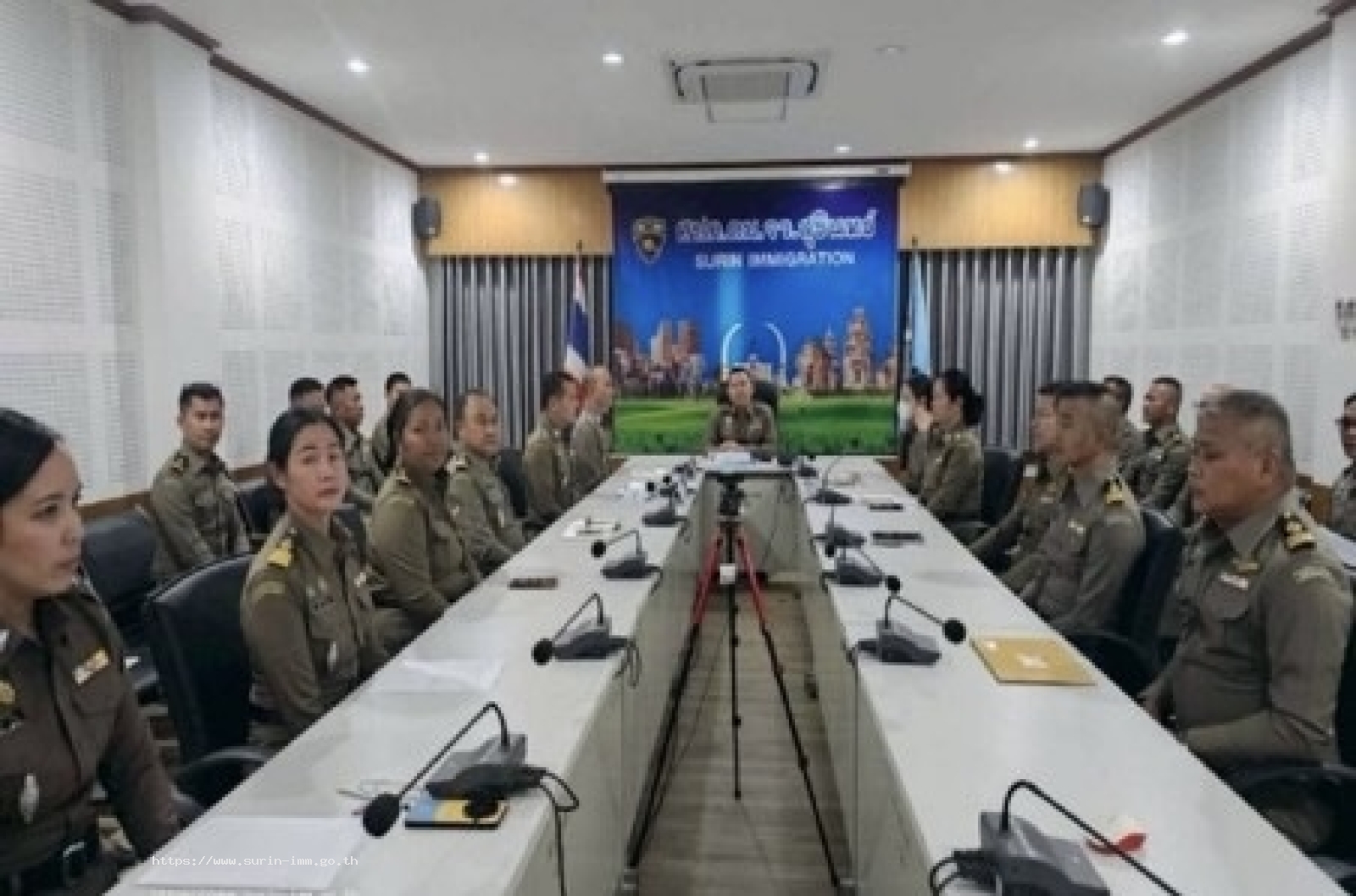 ตรวจคนเข้าเมืองจังหวัดสุรินทร์