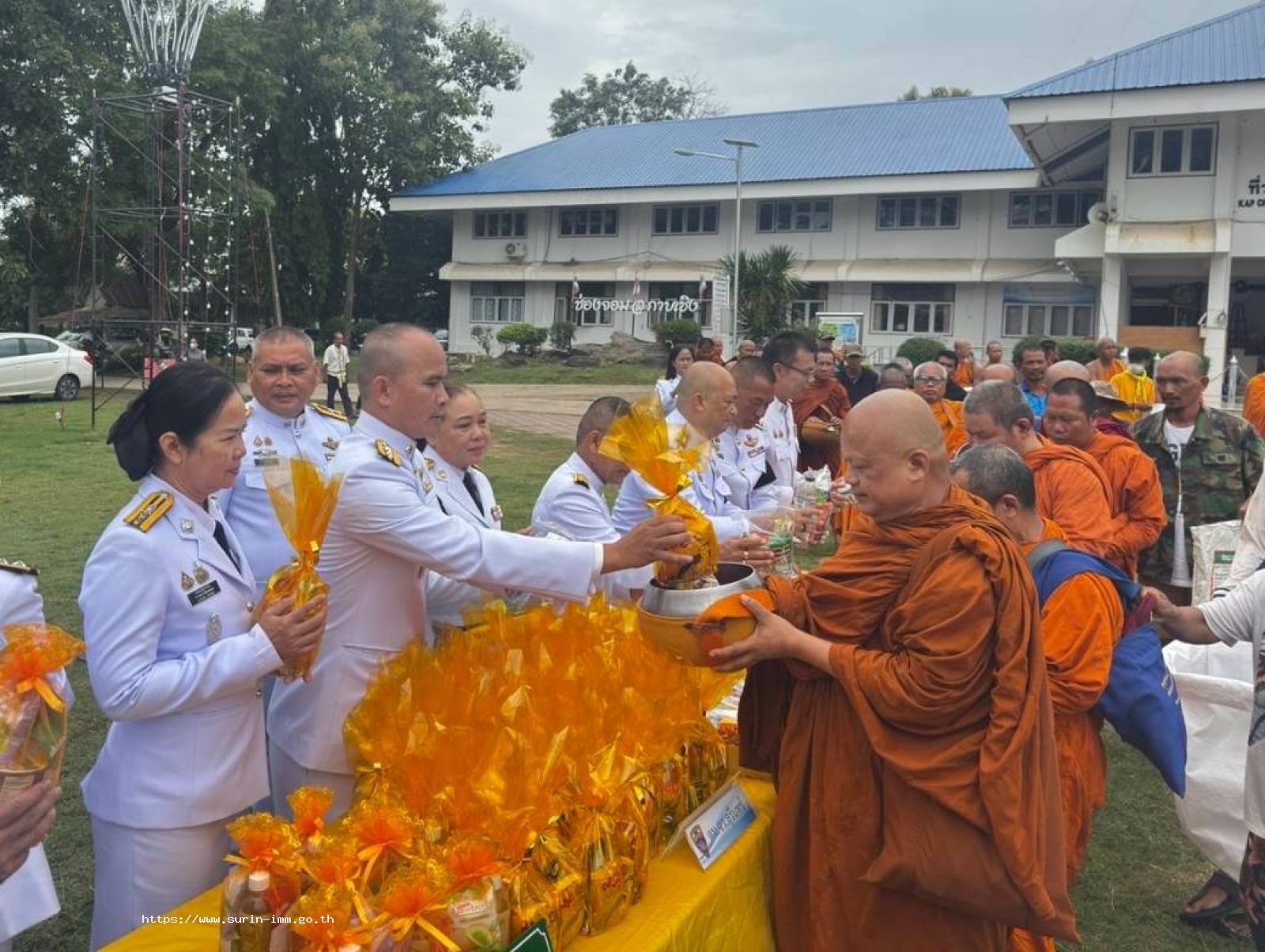 ตรวจคนเข้าเมืองจังหวัดสุรินทร์