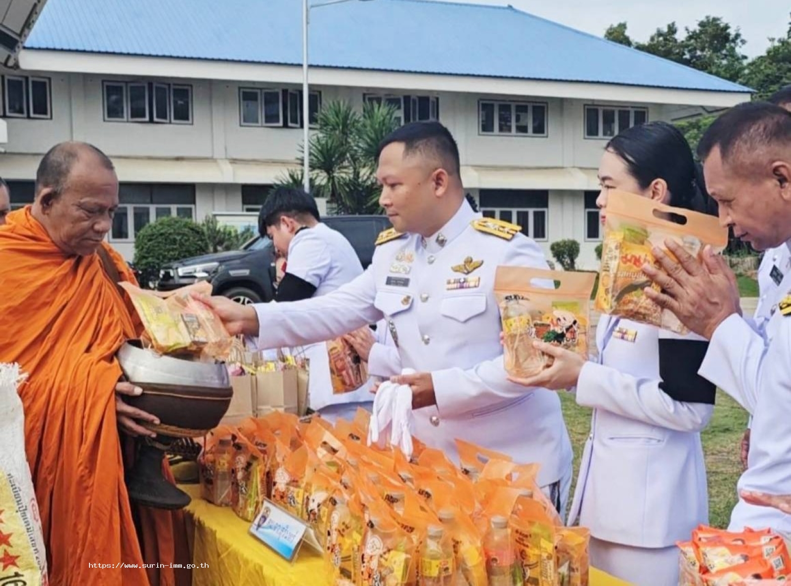 ตรวจคนเข้าเมืองจังหวัดสุรินทร์